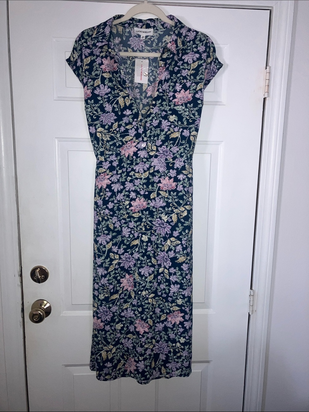 Lucky Brand Navy Floral Dress short sleeve women’s Sz M NWT